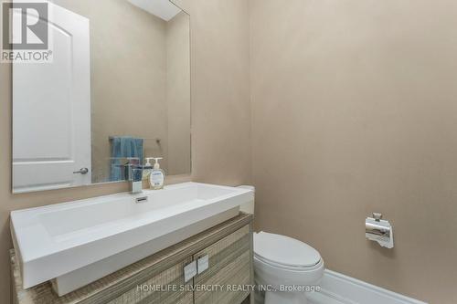 85 James Walker Avenue, Caledon, ON - Indoor Photo Showing Bathroom