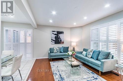 4110 Forest Run Avenue, Burlington, ON - Indoor Photo Showing Other Room