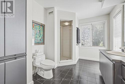 2 Anslow Court, Hamilton, ON - Indoor Photo Showing Bathroom