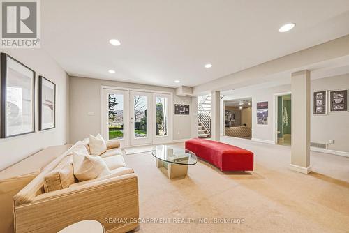 2 Anslow Court, Hamilton, ON - Indoor