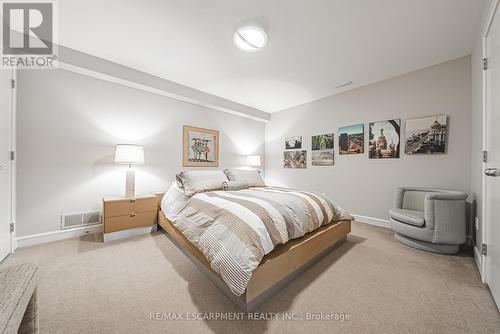 2 Anslow Court, Hamilton, ON - Indoor Photo Showing Bedroom