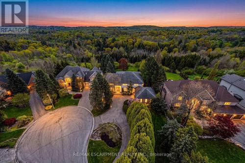 2 Anslow Court, Hamilton, ON - Outdoor With View