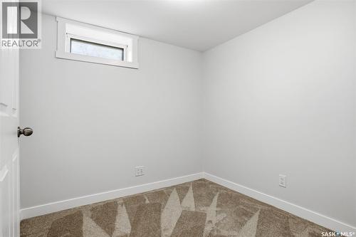 124 Riddell Crescent, Regina, SK - Indoor Photo Showing Other Room