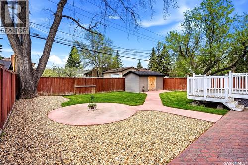 124 Riddell Crescent, Regina, SK - Outdoor