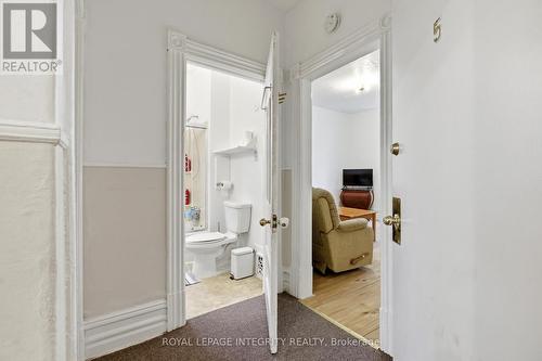 Unit 5 (second floor) largest unit in the building - 634 Gladstone Avenue, Ottawa, ON - Indoor