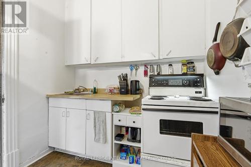 Unit 5 (second floor) kitchen - 634 Gladstone Avenue, Ottawa, ON - Indoor Photo Showing Kitchen