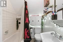 Unit 4 (third floor) bathroom - 