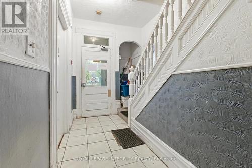 Two units on main floor - 634 Gladstone Avenue, Ottawa, ON - Indoor Photo Showing Other Room