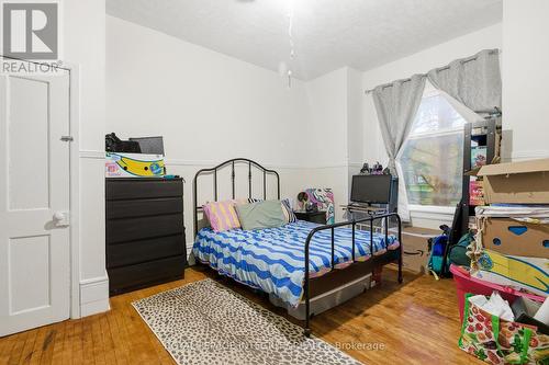 Unit 1 (main floor) bedroom - 634 Gladstone Avenue, Ottawa, ON - Indoor Photo Showing Bedroom