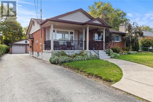 35 CHANTLER ROAD  Welland (West Welland), ON L3C 4M6