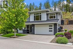 21 Forest Edge Drive Kelowna, BC V1V 3G3