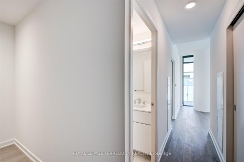 2911-25 Richmond Street E, Toronto, ON - Indoor Photo Showing Other Room