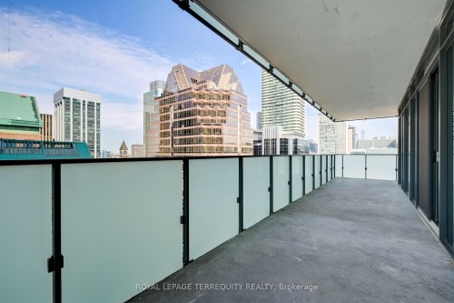 2911-25 Richmond Street E, Toronto, ON - Outdoor With Balcony