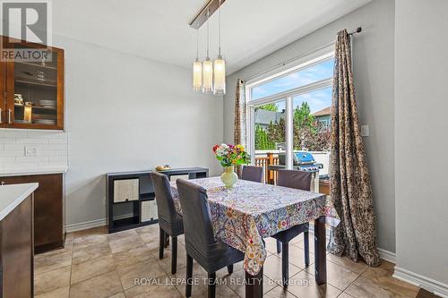Dinette towards rear deck - 65 Osprey Crescent, Ottawa, ON 