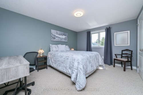 399 Rintoul Crescent, Shelburne, ON - Indoor Photo Showing Bedroom