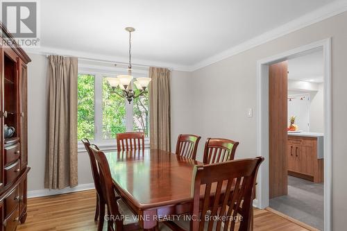 2201 Braeside Avenue, Ottawa, ON - Indoor Photo Showing Dining Room