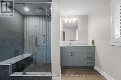 2201 Braeside Avenue, Ottawa, ON - Indoor Photo Showing Bathroom