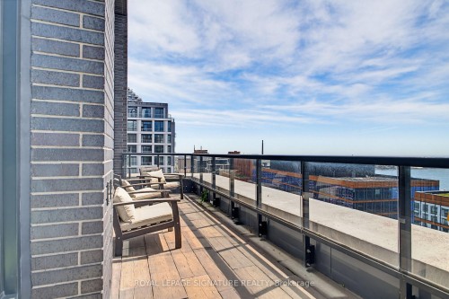 1306-1312-130 Queens Quay E, Toronto, ON 