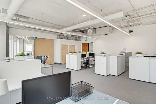 1306-1312-130 Queens Quay E, Toronto, ON 