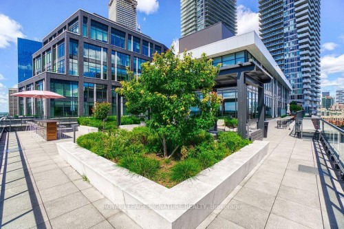 1306-1312-130 Queens Quay E, Toronto, ON 