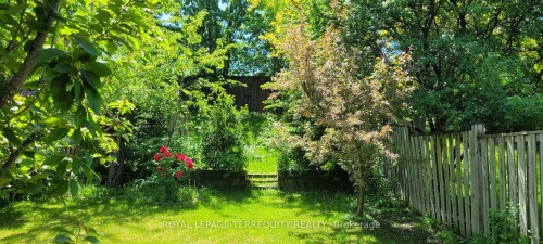 304 Charlton Avenue, Vaughan, ON - Outdoor