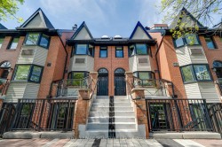 598 Wellington Street WToronto, ON M5V 2X5