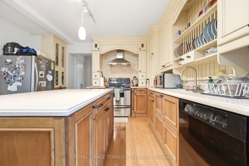100 Admiral Road, Toronto, ON 