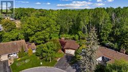 548 RIVERSHORE CRESCENT Ottawa, ON K1J 7Y7