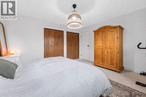 302 Bass Avenue, Enderby, BC - Indoor Photo Showing Bedroom