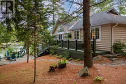 5 FALLINGVIEW TRAIL Seguin, ON P2A 0B2