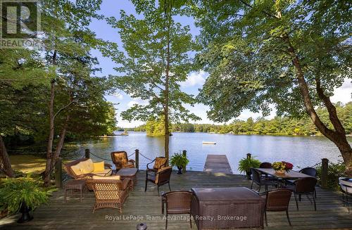 Another wonderful place to gather - 5 Fallingview Trail, Seguin, ON 
