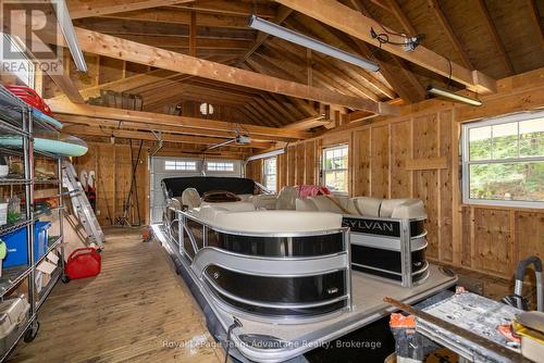 Large boat slip - 5 Fallingview Trail, Seguin, ON 