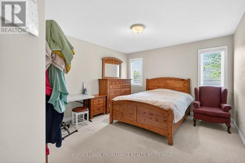 1097 Crossfield Avenue, Kingston (City Northwest), ON - Indoor Photo Showing Bedroom