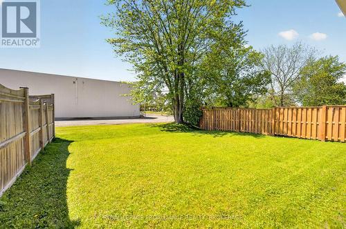 1097 Crossfield Avenue, Kingston (City Northwest), ON - Outdoor