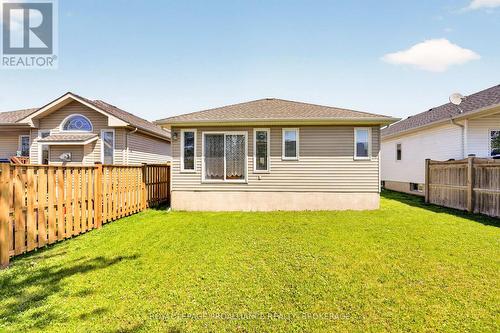 1097 Crossfield Avenue, Kingston (City Northwest), ON - Outdoor