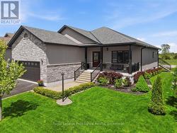 8 DORCHESTER DRIVE Prince Edward County (Wellington), ON K0K 3L0
