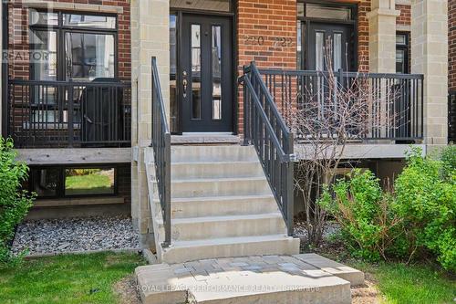 220 Pembina Private, Ottawa, ON - Outdoor