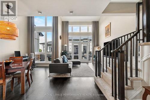 220 Pembina Private, Ottawa, ON - Indoor Photo Showing Other Room