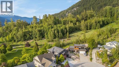 530 Foster Place, Nelson, BC - Outdoor With View