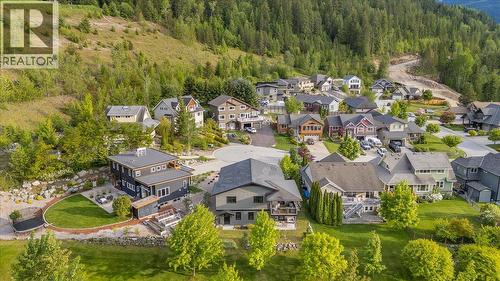 530 Foster Place, Nelson, BC - Outdoor With View