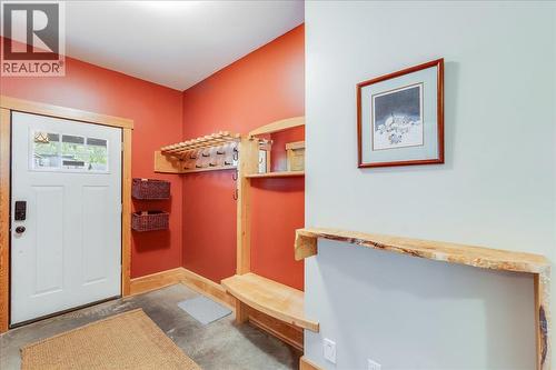 530 Foster Place, Nelson, BC - Indoor Photo Showing Other Room