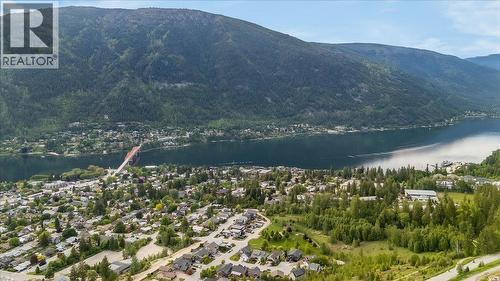 530 Foster Place, Nelson, BC - Outdoor With Body Of Water With View