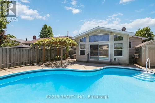 82 Muriel Crescent, London South (South X), ON 