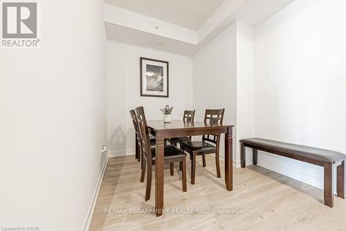 609 - 550 North Service Road, Grimsby, ON - Indoor Photo Showing Dining Room