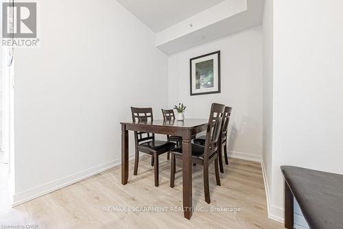 609 - 550 North Service Road, Grimsby, ON - Indoor Photo Showing Dining Room