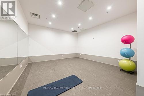 609 - 550 North Service Road, Grimsby, ON - Indoor Photo Showing Other Room
