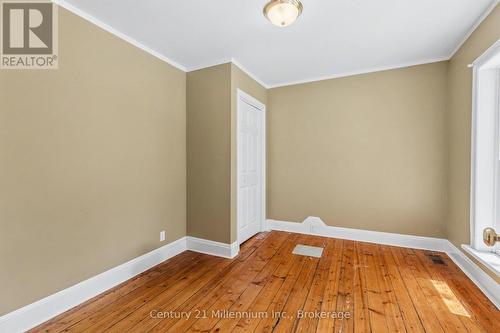 26 Victoria Avenue, Grey Highlands, ON - Indoor Photo Showing Other Room