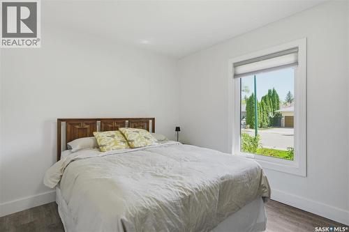 403 Willow Street E, Saskatoon, SK - Indoor Photo Showing Bedroom