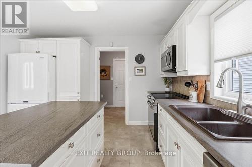 26 Lockwood Drive, Brighton, ON - Indoor Photo Showing Kitchen With Double Sink