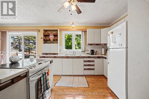 1525 Route 900 W, The Nation, ON - Indoor Photo Showing Kitchen With Double Sink